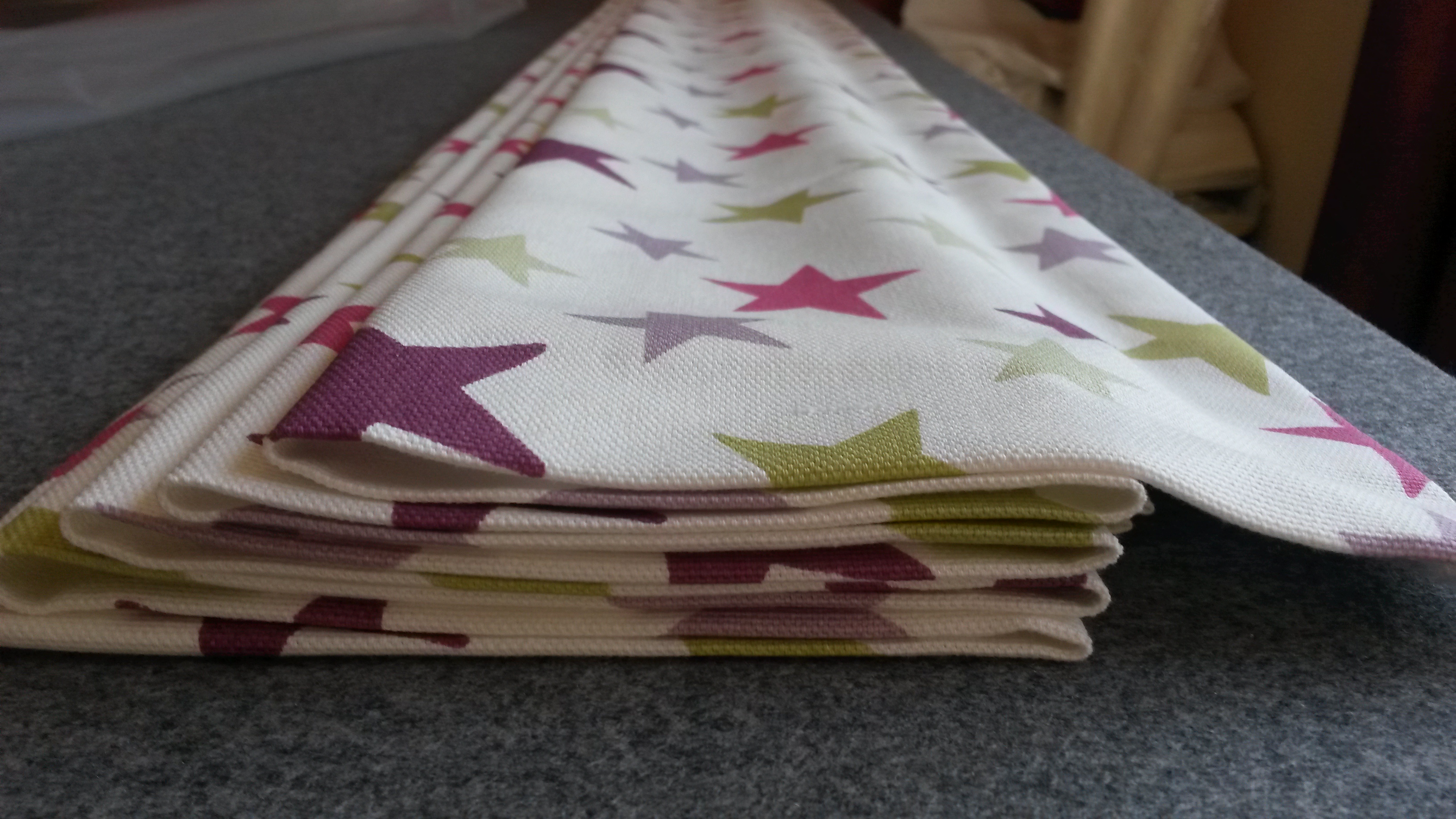 Childrens bedroom roman blind in star fabric, Woodmancote