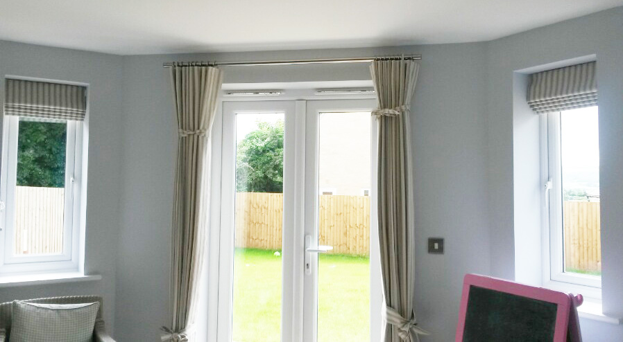 Striped mock wave curtains - Alderton