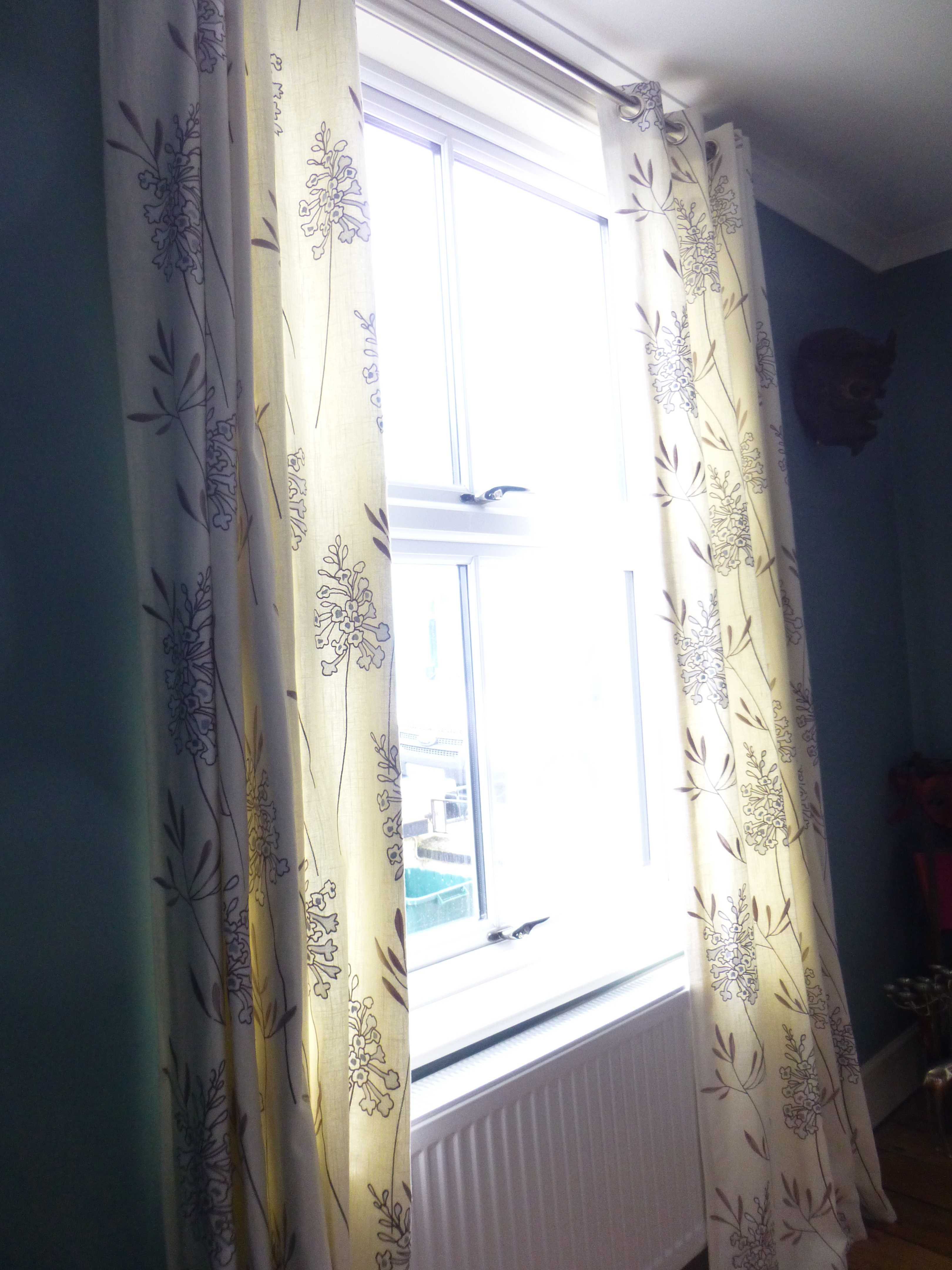 Eyeleted lined curtains - Tivoli, Cheltenham