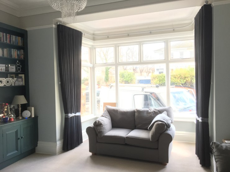 After - Light pours into the room using a curved Silent Gliss Metropole bay pole, allowing for just two curtain panels - Cheltenham Town House